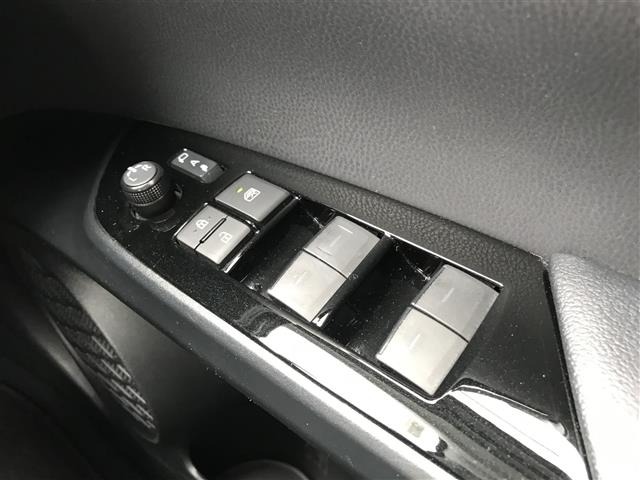 Toyota PRIUS 2020 7022727-10
