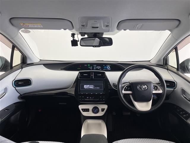 Toyota PRIUS 2018 7022750-14