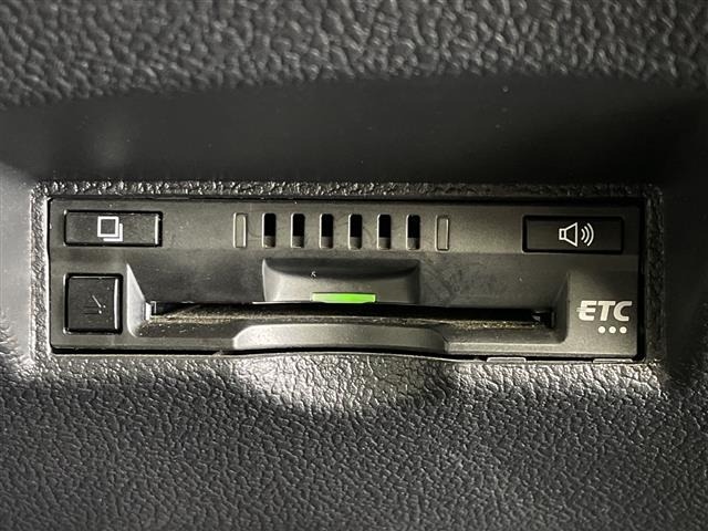 Toyota PRIUS 2018 7022750-21