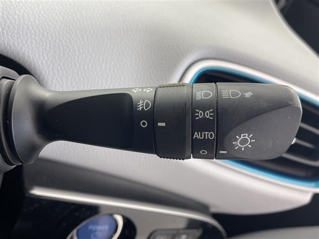 Toyota PRIUS 2018 7022750-5
