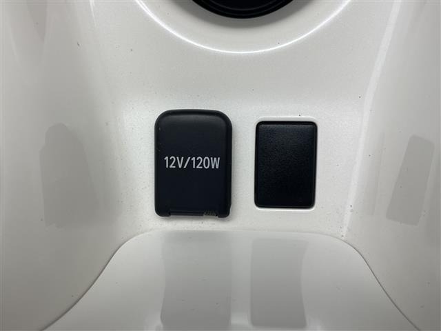 Toyota PRIUS 2018 7022750-9