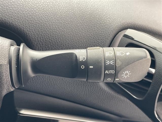Toyota PRIUS 2018 7022753-11