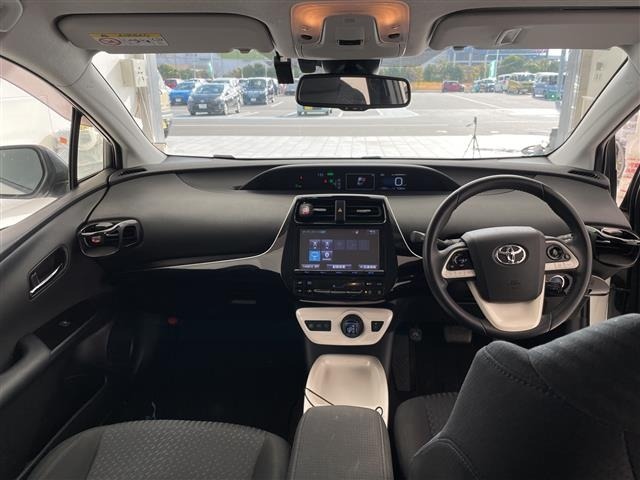 Toyota PRIUS 2018 7022753-15