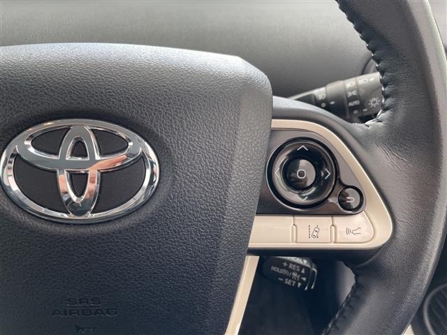Toyota PRIUS 2018 7022753-9