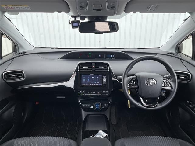 Toyota PRIUS 2019 7022754-16