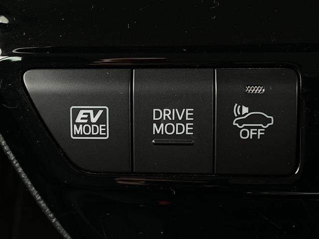 Toyota PRIUS 2019 7022754-4