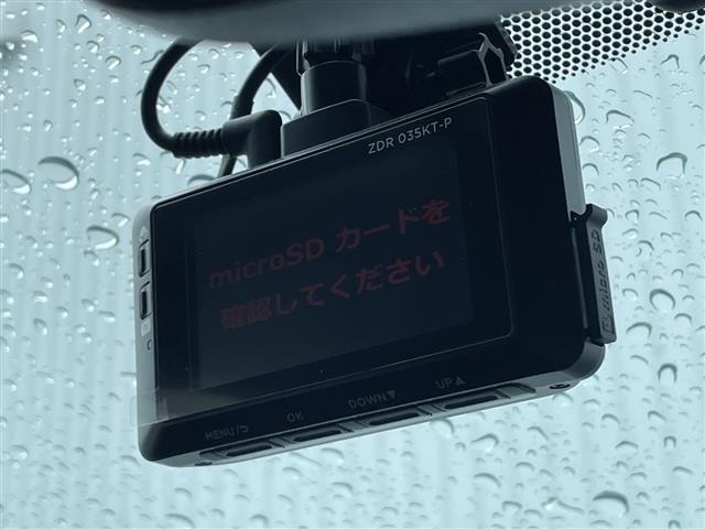 Toyota PRIUS 2021 7022777-20