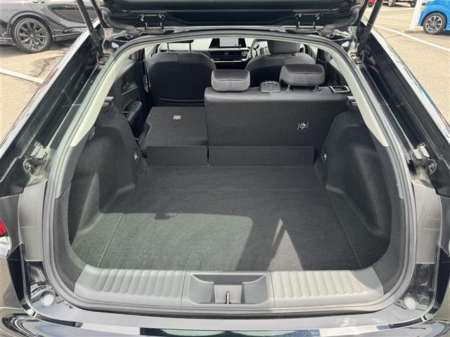 Toyota PRIUS 2023 7022778-7