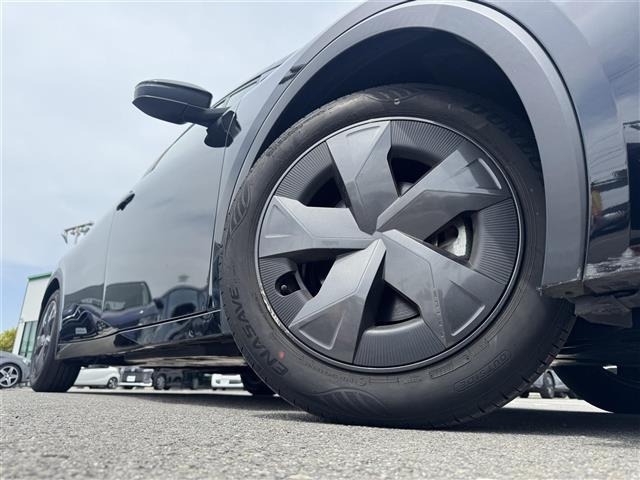 Toyota PRIUS 2023 7022778-9