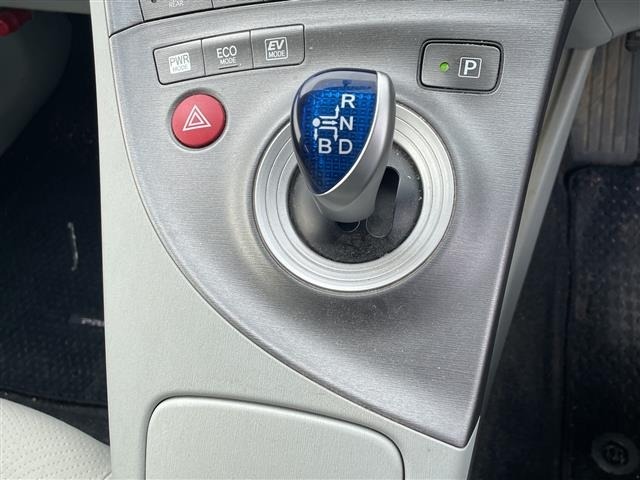 Toyota PRIUS 2013 7022787-1