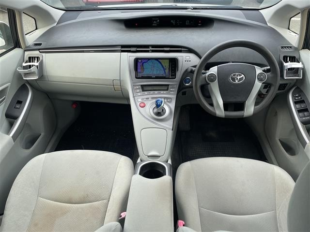 Toyota PRIUS 2013 7022787-12