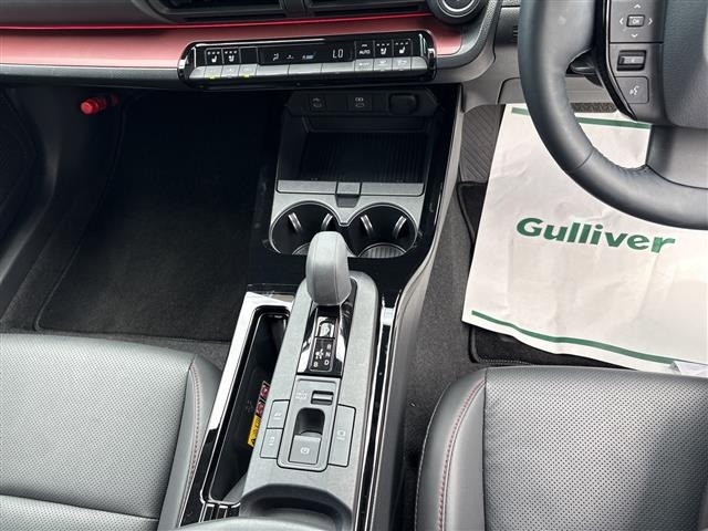 Toyota PRIUS 2024 7022797-3