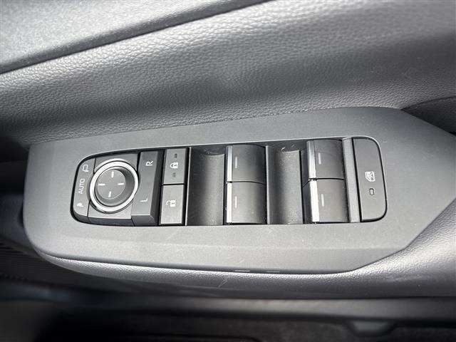Toyota PRIUS 2024 7022797-9