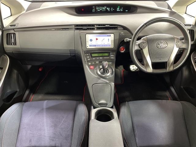 Toyota PRIUS 2013 7022798-15