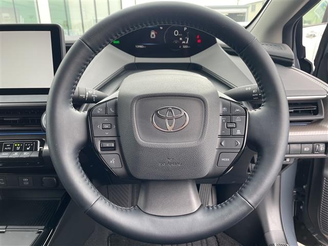 Toyota PRIUS 2023 7022812-16