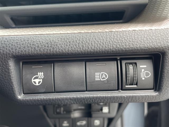 Toyota PRIUS 2023 7022812-9