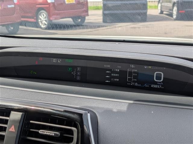 Toyota PRIUS 2017 7022813-4