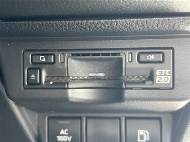 Toyota PRIUS 2024 7022821-21