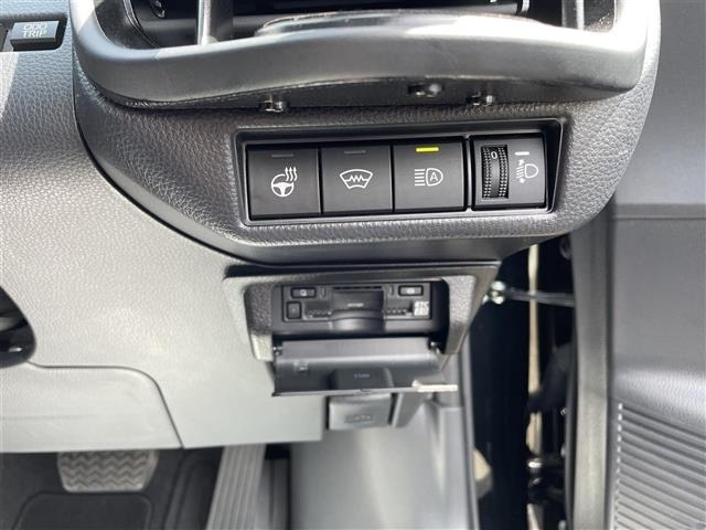 Toyota PRIUS 2024 7022829-12