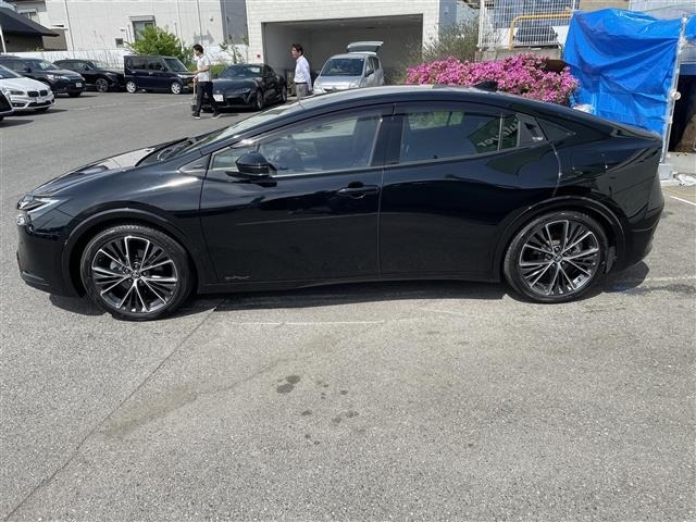 Toyota PRIUS 2024 7022829-17