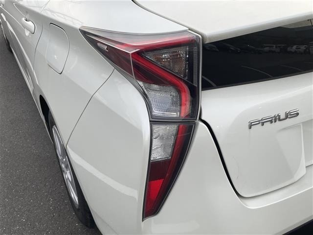 Toyota PRIUS 2016 7022830-13