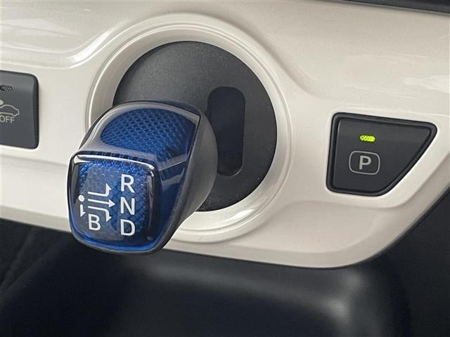 Toyota PRIUS 2016 7022830-4