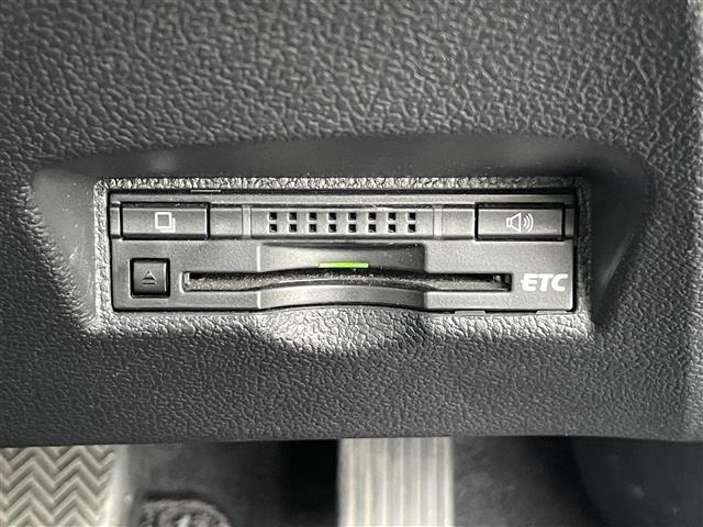 Toyota PRIUS 2016 7022830-9