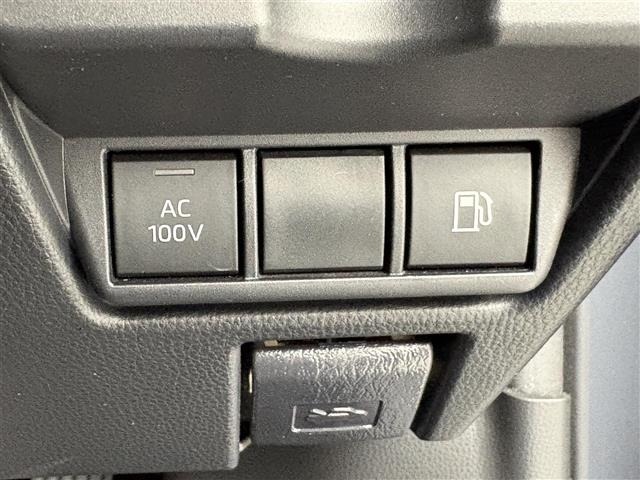 Toyota PRIUS 2023 7022832-1