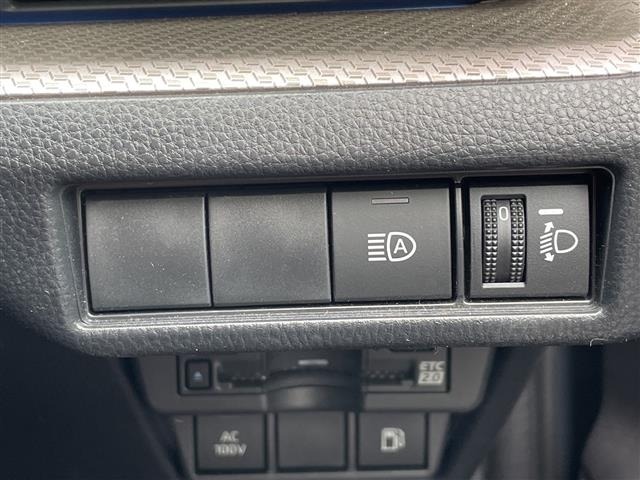 Toyota PRIUS 2025 7022838-12