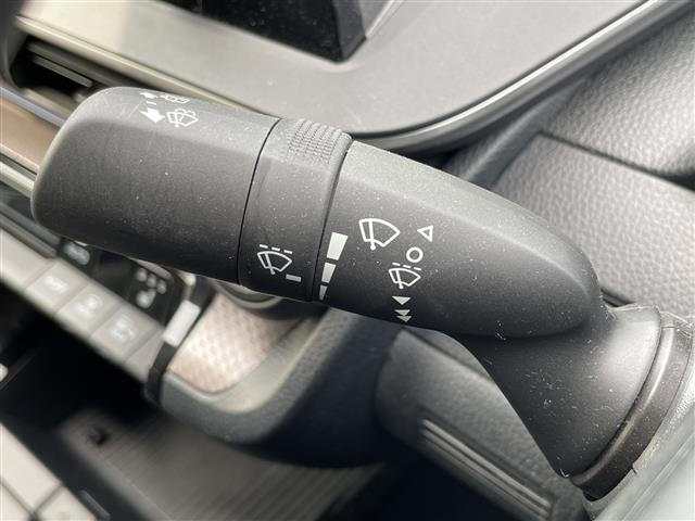 Toyota PRIUS 2025 7022838-9