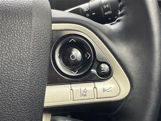 Toyota PRIUS 2017 7022839-3