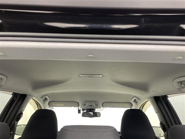 Toyota PRIUS 2017 7022839-4