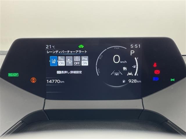 Toyota PRIUS 2024 7022846-11