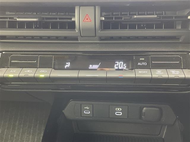 Toyota PRIUS 2024 7022846-5
