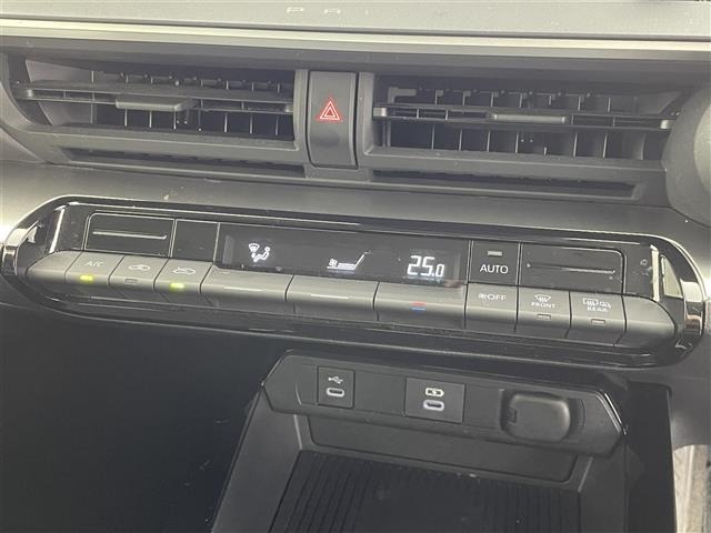 Toyota PRIUS 2023 7022854-1
