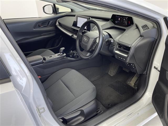 Toyota PRIUS 2023 7022854-2