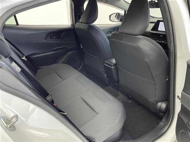 Toyota PRIUS 2023 7022854-6