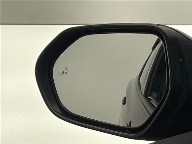 Toyota PRIUS 2017 7022855-1