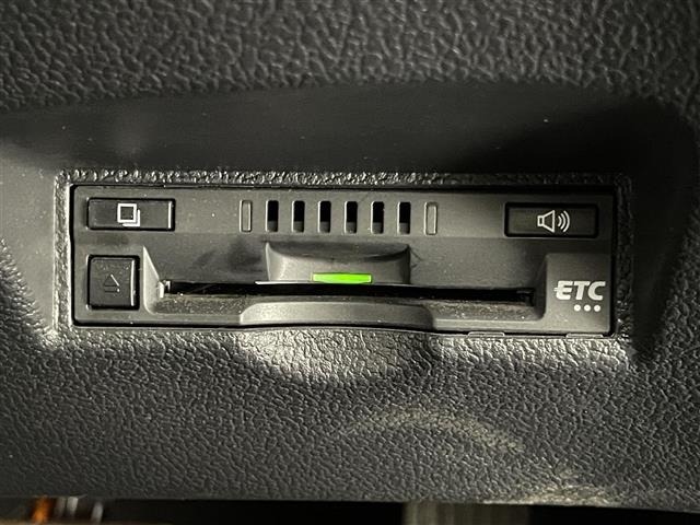 Toyota PRIUS 2017 7022855-3