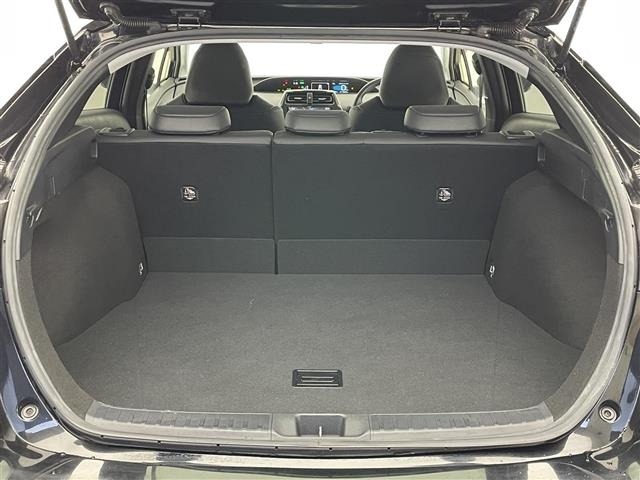 Toyota PRIUS 2017 7022855-6