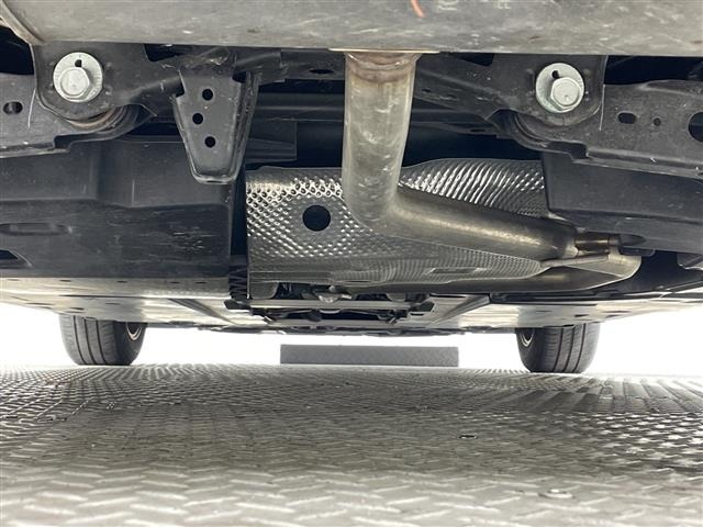 Toyota PRIUS 2019 7022857-13