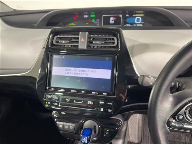 Toyota PRIUS 2019 7022857-20