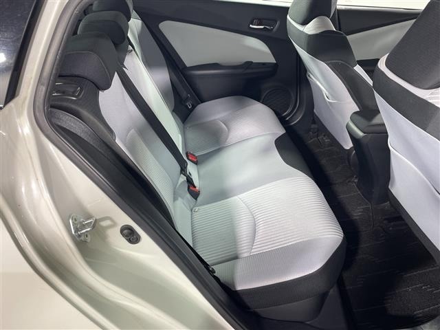 Toyota PRIUS 2019 7022857-6