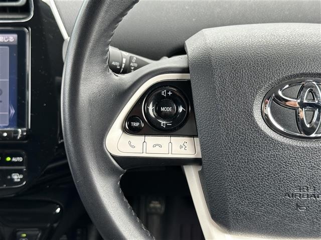 Toyota PRIUS 2016 7022858-1