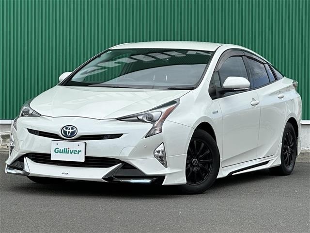 Toyota PRIUS 2016 7022858-2