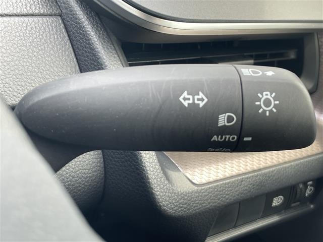 Toyota PRIUS 2024 7022873-9