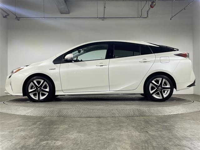 Toyota PRIUS 2016 7022874-4