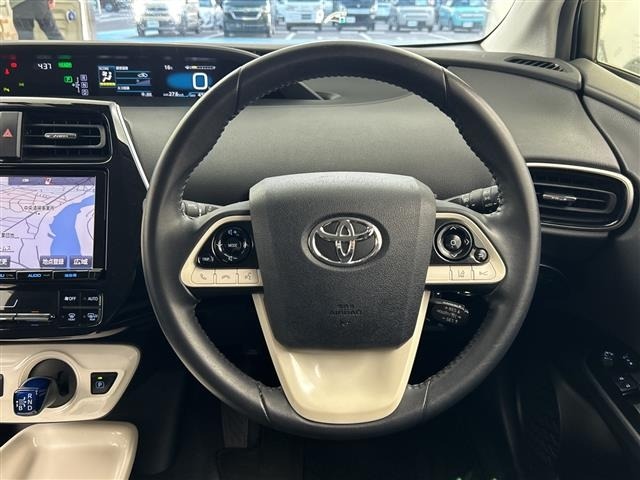 Toyota PRIUS 2016 7022888-11