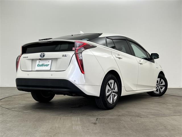 Toyota PRIUS 2016 7022888-18