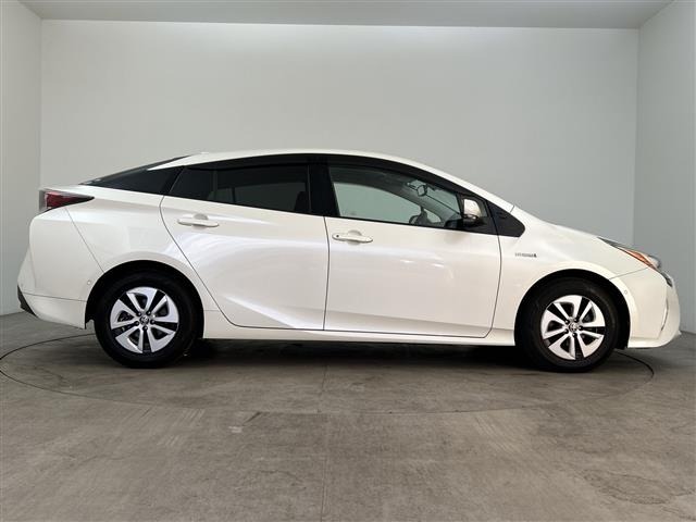 Toyota PRIUS 2016 7022888-3